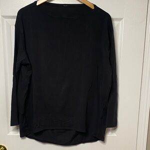 lululemon athletica Black Long Sleeve Tee
